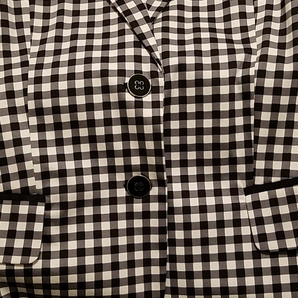 NY&Co. 7th Ave Blazer - Picture 5 of 5